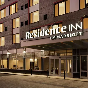 By Marriott Jfk Airport USA